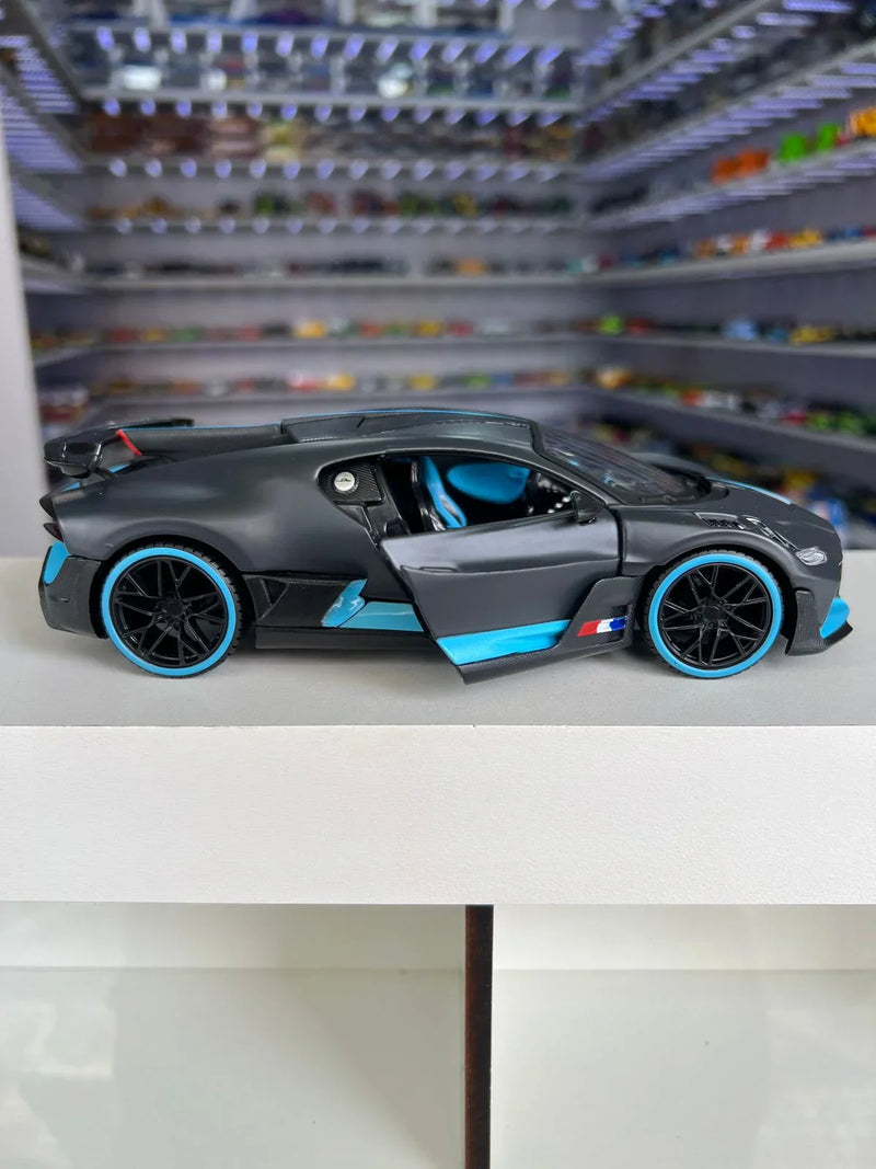 Bugatti Divo cinza 1:24 Maisto