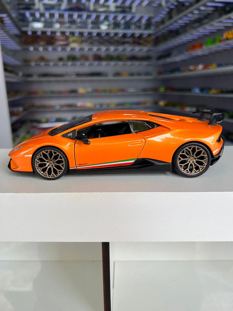 Lamborghini Huracan Performance Laranja 1:24 BBurago
