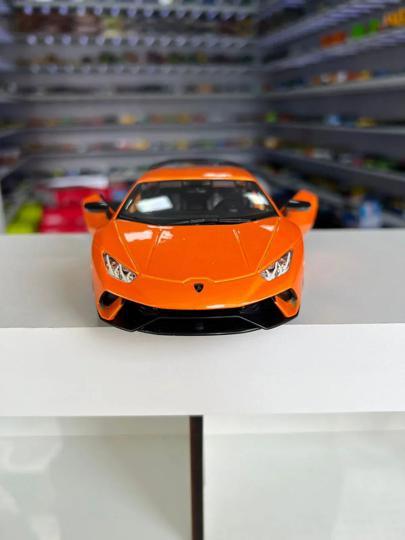 Lamborghini Huracan Performance Laranja 1:24 BBurago