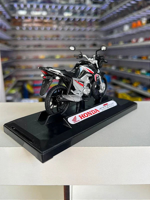 Moto Honda CG Titan 160 (2016) - Preto - 1:18 - California Toys