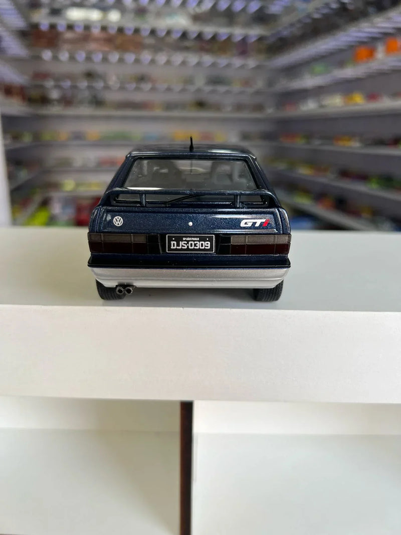 Volkswagen Gol GTI (1989) - Azul - 1:24 - California Toys