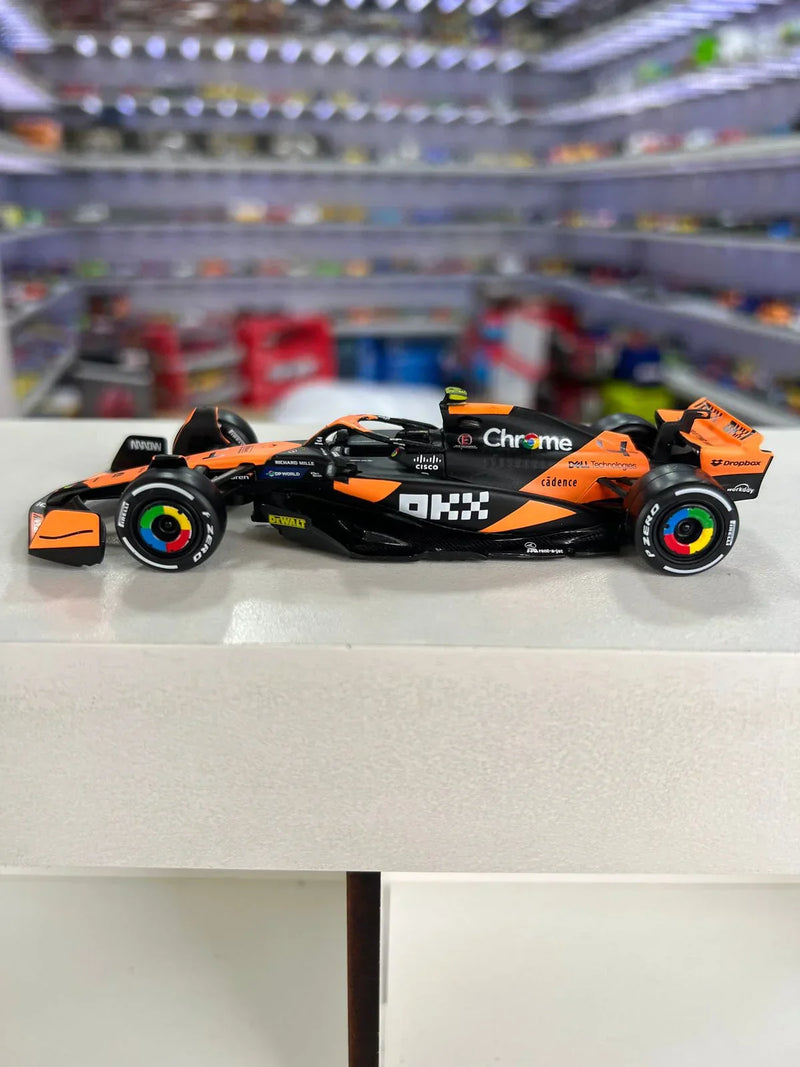 Fórmula 1 McLaren MCL38 Gp Miami 2024 Norris 1:43 Bburago