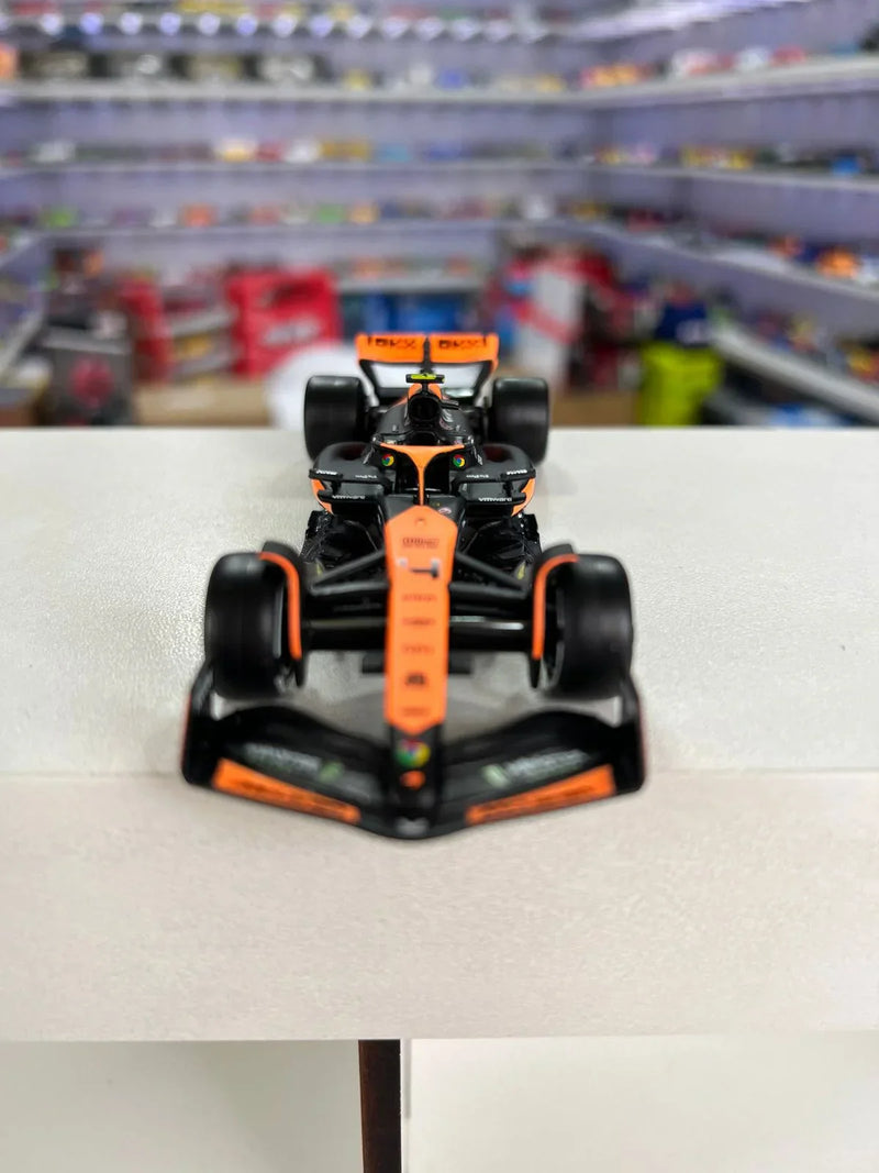 Fórmula 1 McLaren MCL38 Gp Miami 2024 Norris 1:43 Bburago