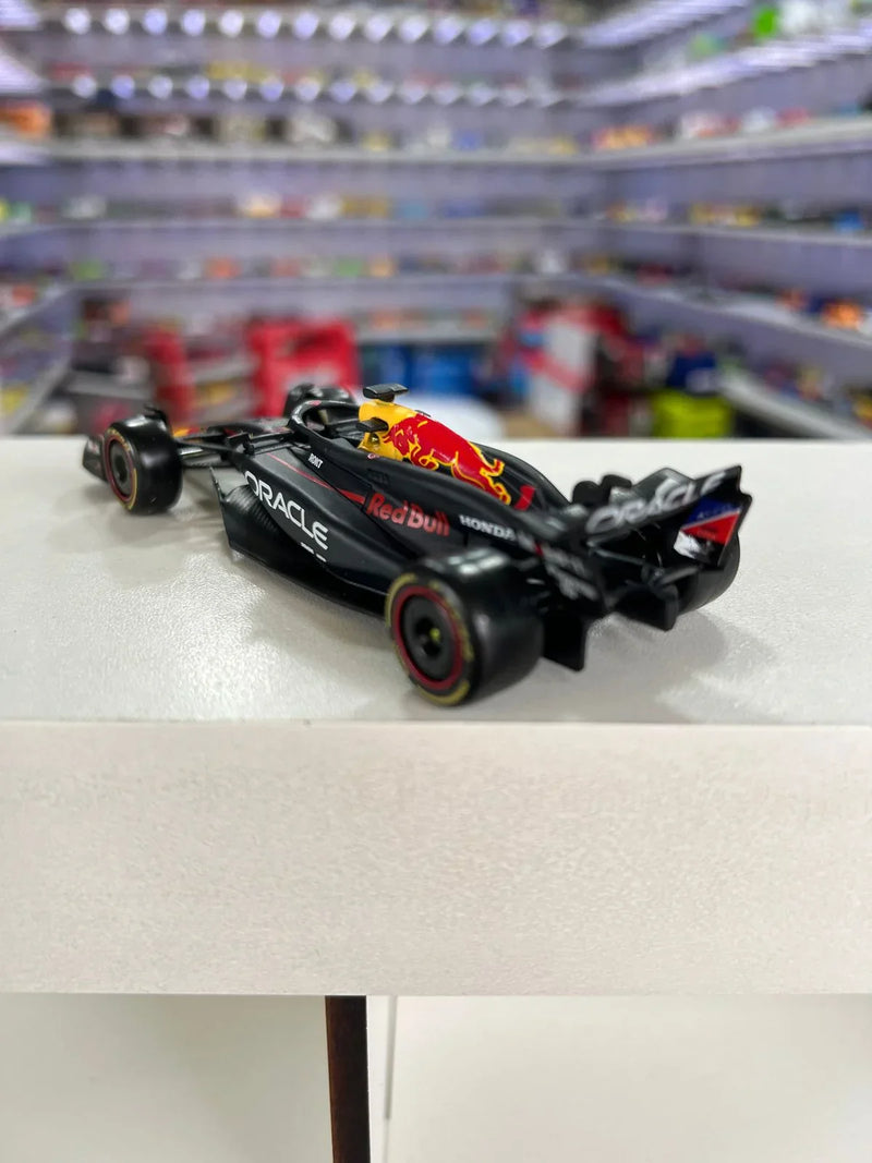 Fórmula 1 Red Bull Racing RB20 Max Verstappen 2024 1:43 Bburago