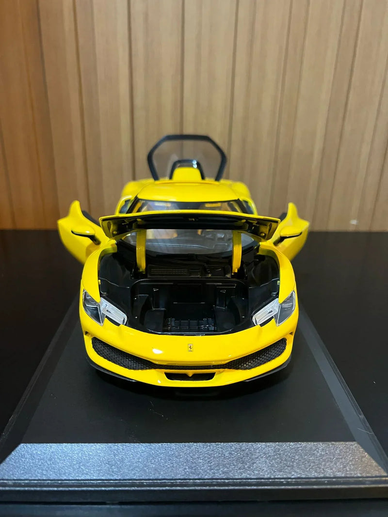 Ferrari 296 GTB 1:18 BBurago Amarelo
