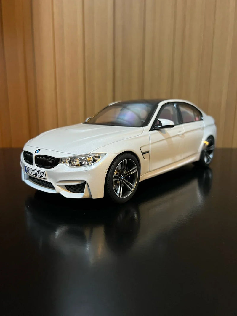 BMW M3 F80 Competition 1:18 Norev