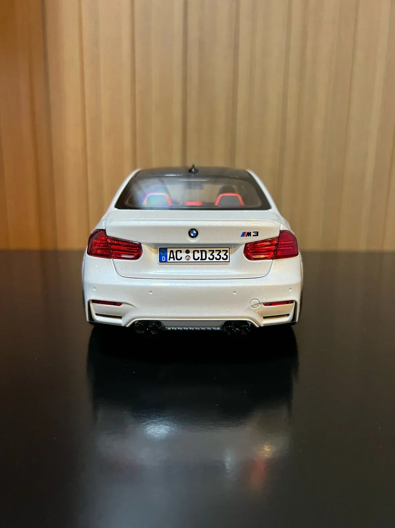 BMW M3 F80 Competition 1:18 Norev