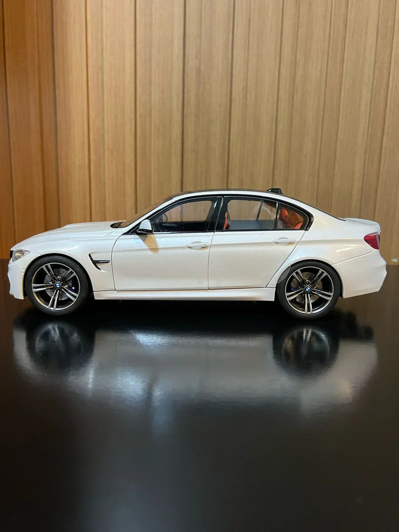 BMW M3 F80 Competition 1:18 Norev