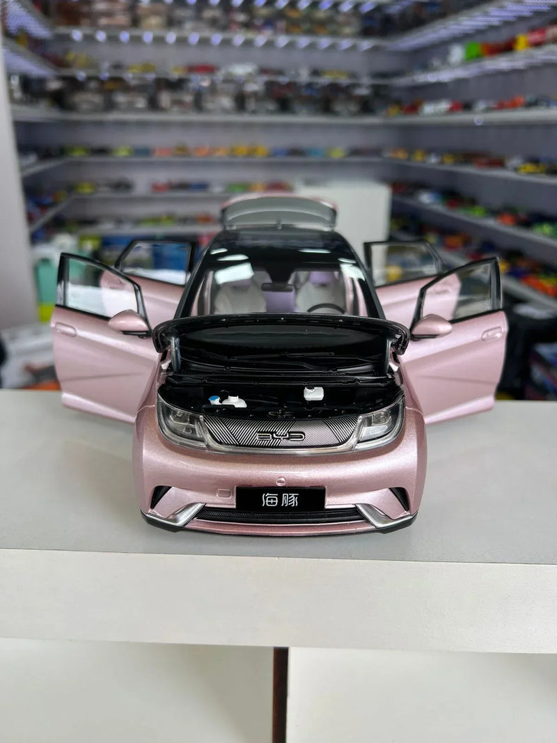BYD Dolphin 1:18