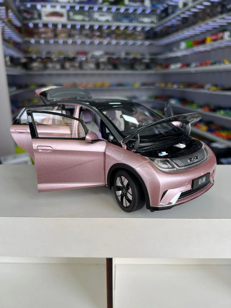 BYD Dolphin 1:18