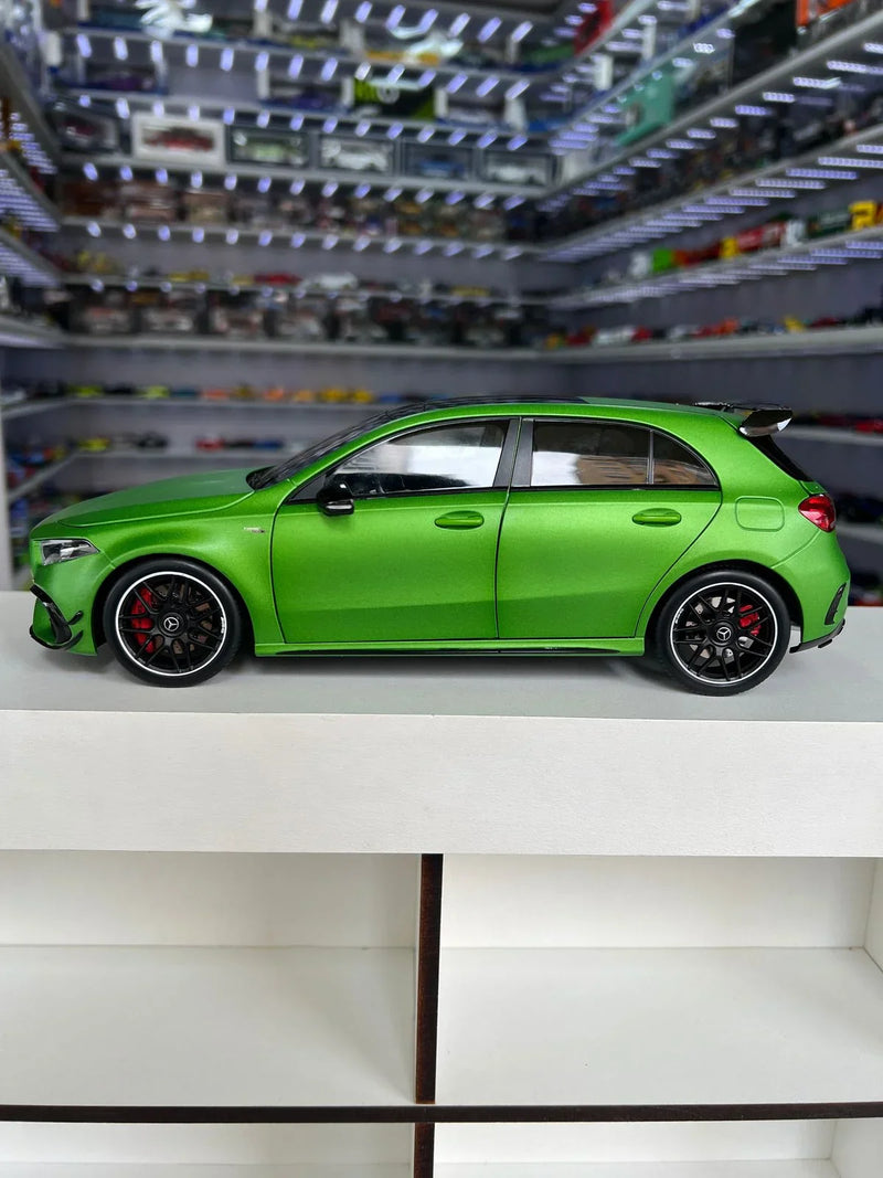 Mercedes-Benz AMG A45 S 1/18 Limited Edition - KiloWorks