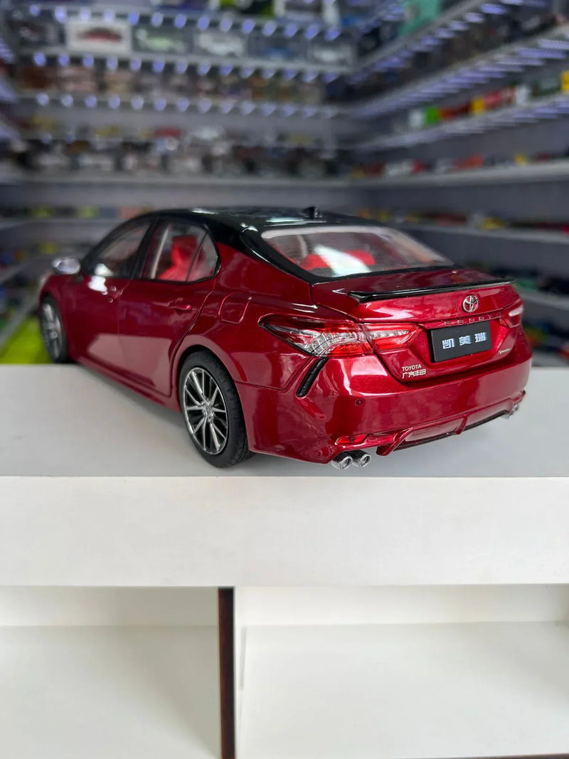 Toyota Camry Sport Sedan 2021 Vermelho 1/18