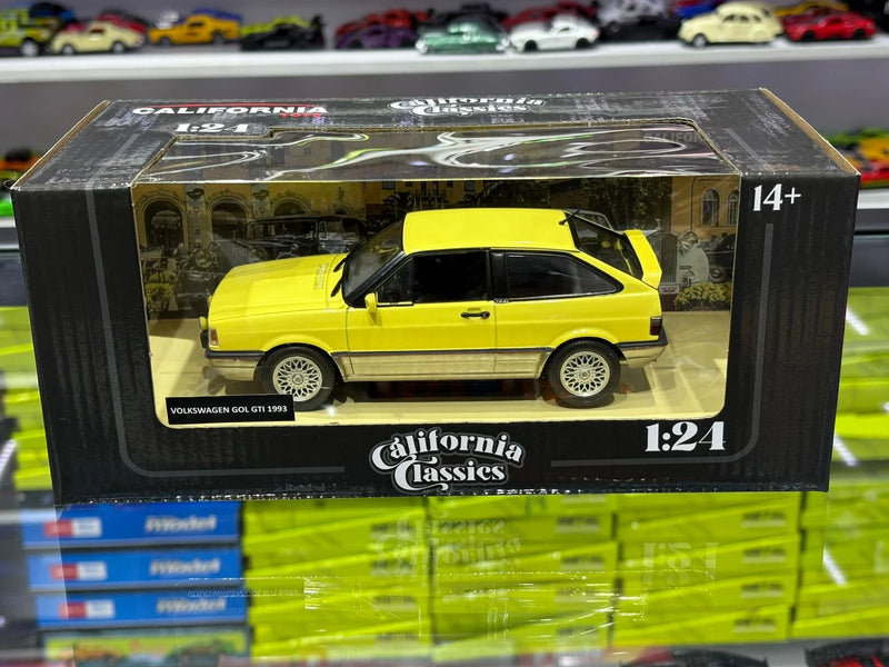 Volkswagen Gol GTI (1993) - Amarelo Sunny - 1:24 - California Toys